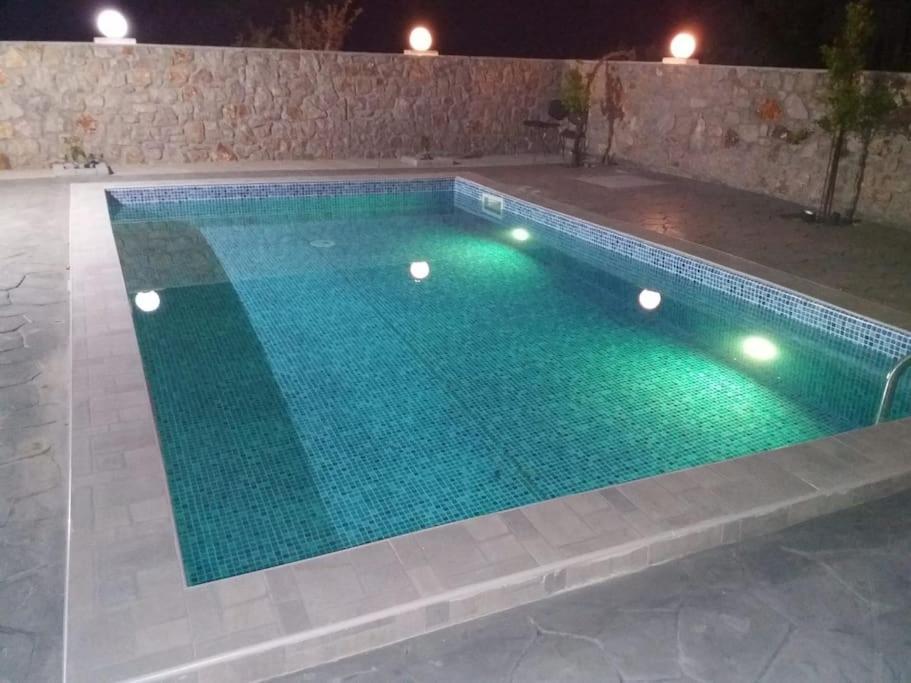 Greek Style Ground Floor Apartment & Pool Ialysos  Luaran gambar