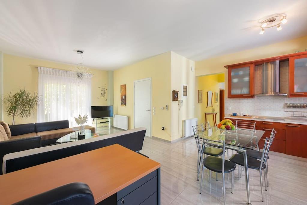 Greek Style Ground Floor Apartment & Pool Ialysos  Luaran gambar