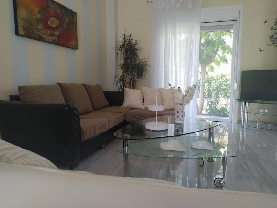 Greek Style Ground Floor Apartment & Pool Ialysos  Luaran gambar