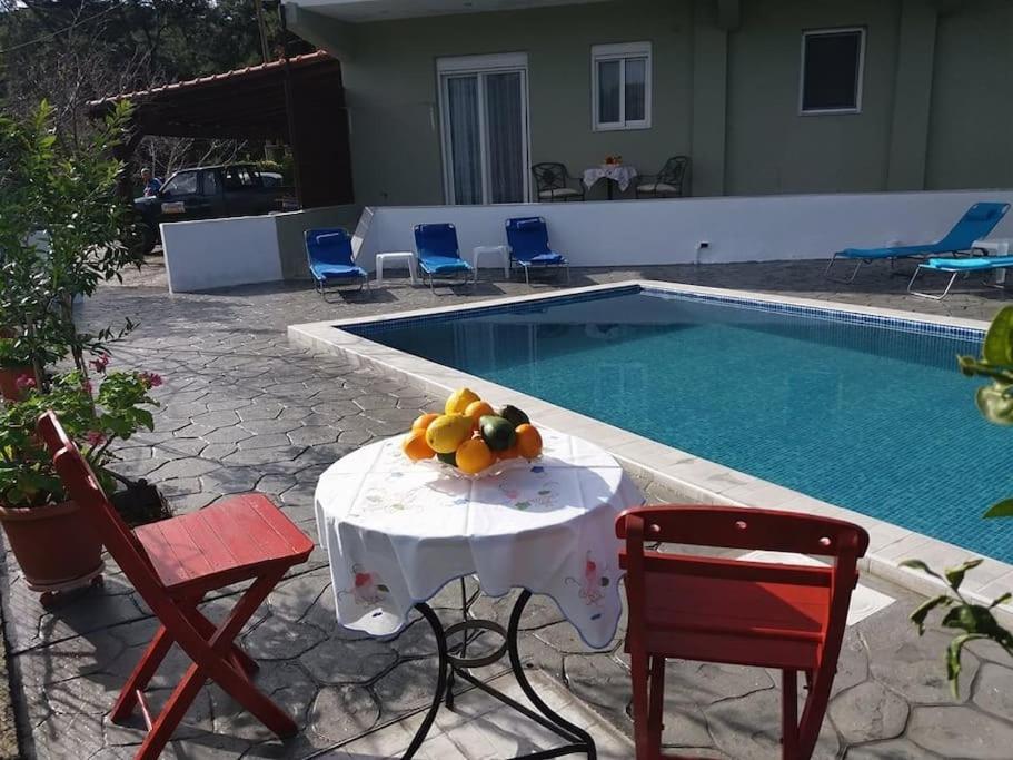 Greek Style Ground Floor Apartment & Pool Ialysos  Luaran gambar