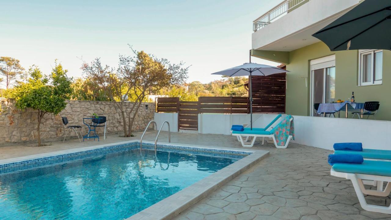 Greek Style Ground Floor Apartment & Pool Ialysos  Luaran gambar